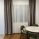 Lux M Pg * Podgorica