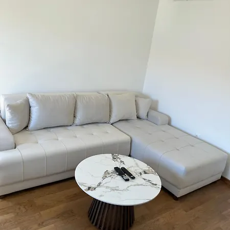 Lux M Pg Podgorica